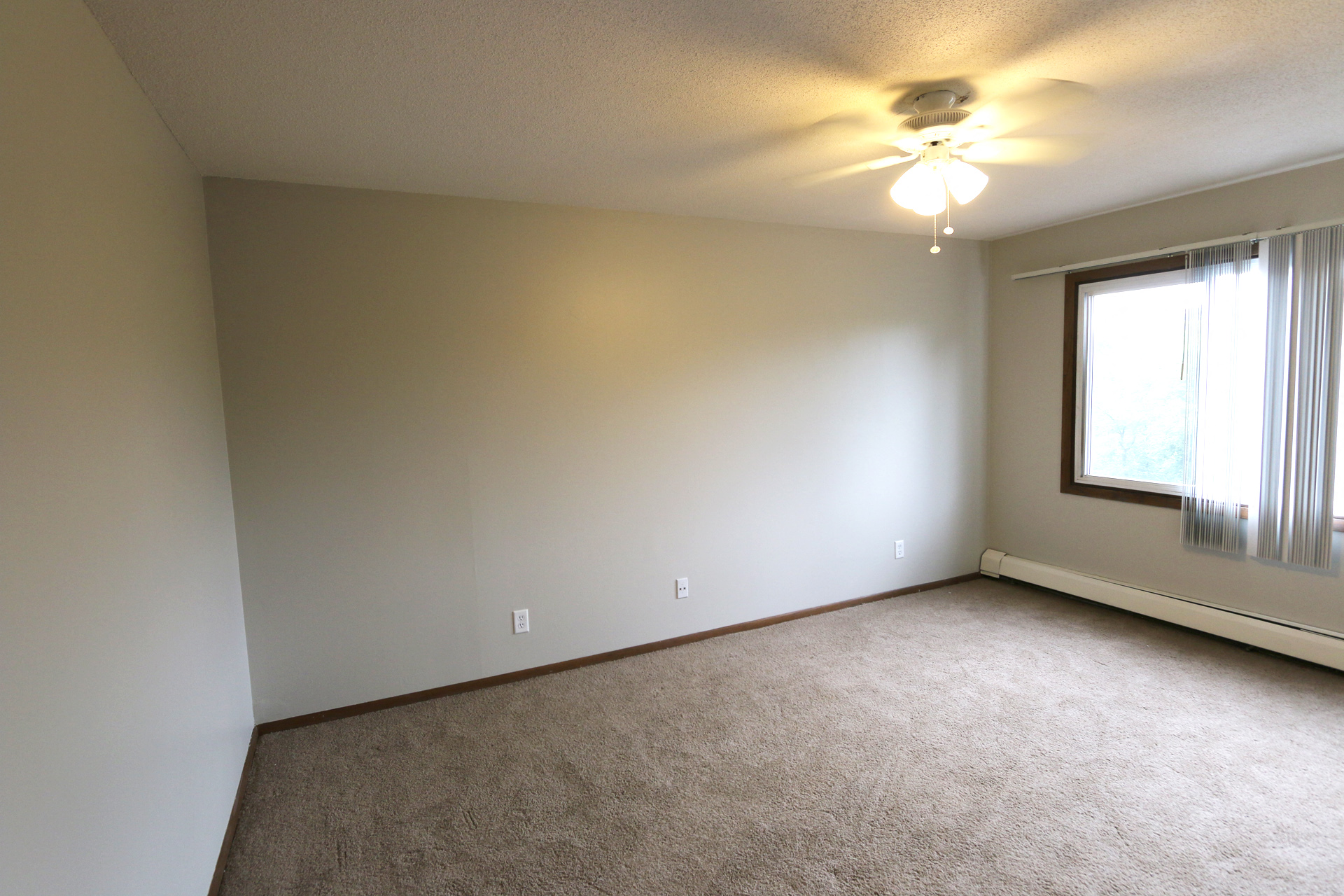 Edina Manor Apartments Image 19